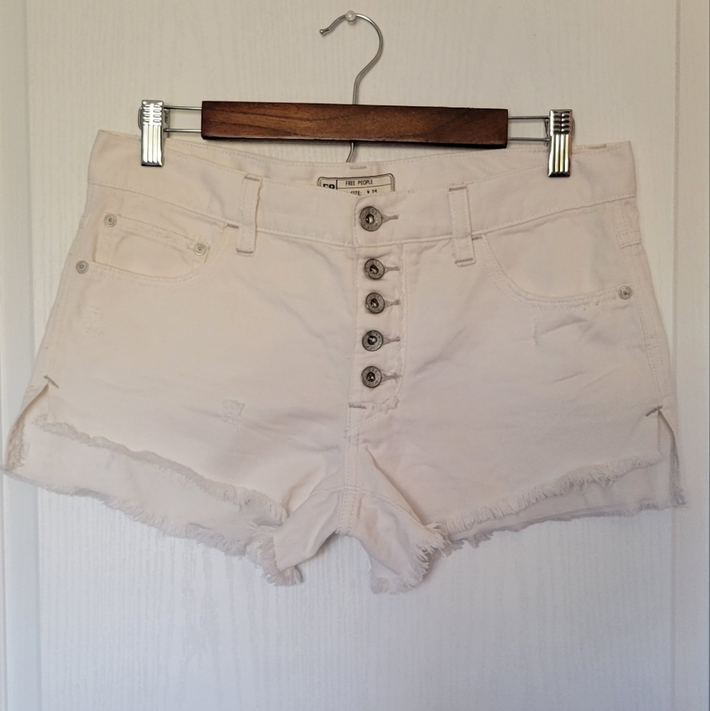 Free People White Button Fly Shorts Size: 25
